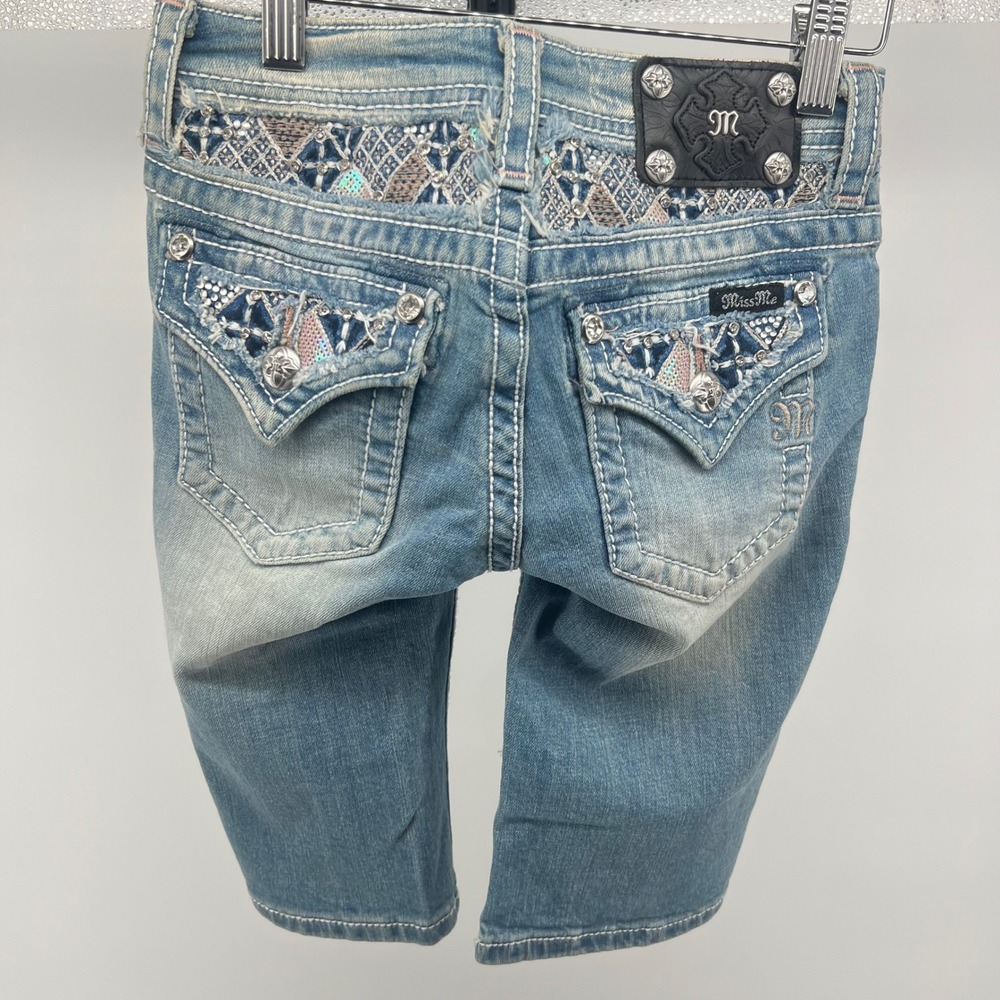 Vintage Y2K‎ Miss Me Girls Denim Bermuda Shorts Rhinestone Blue Size 12 NWOT